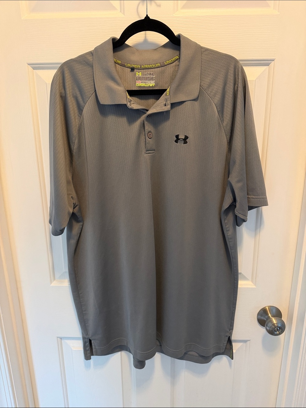 Under Armour Men’s Light Gray Performance Polo